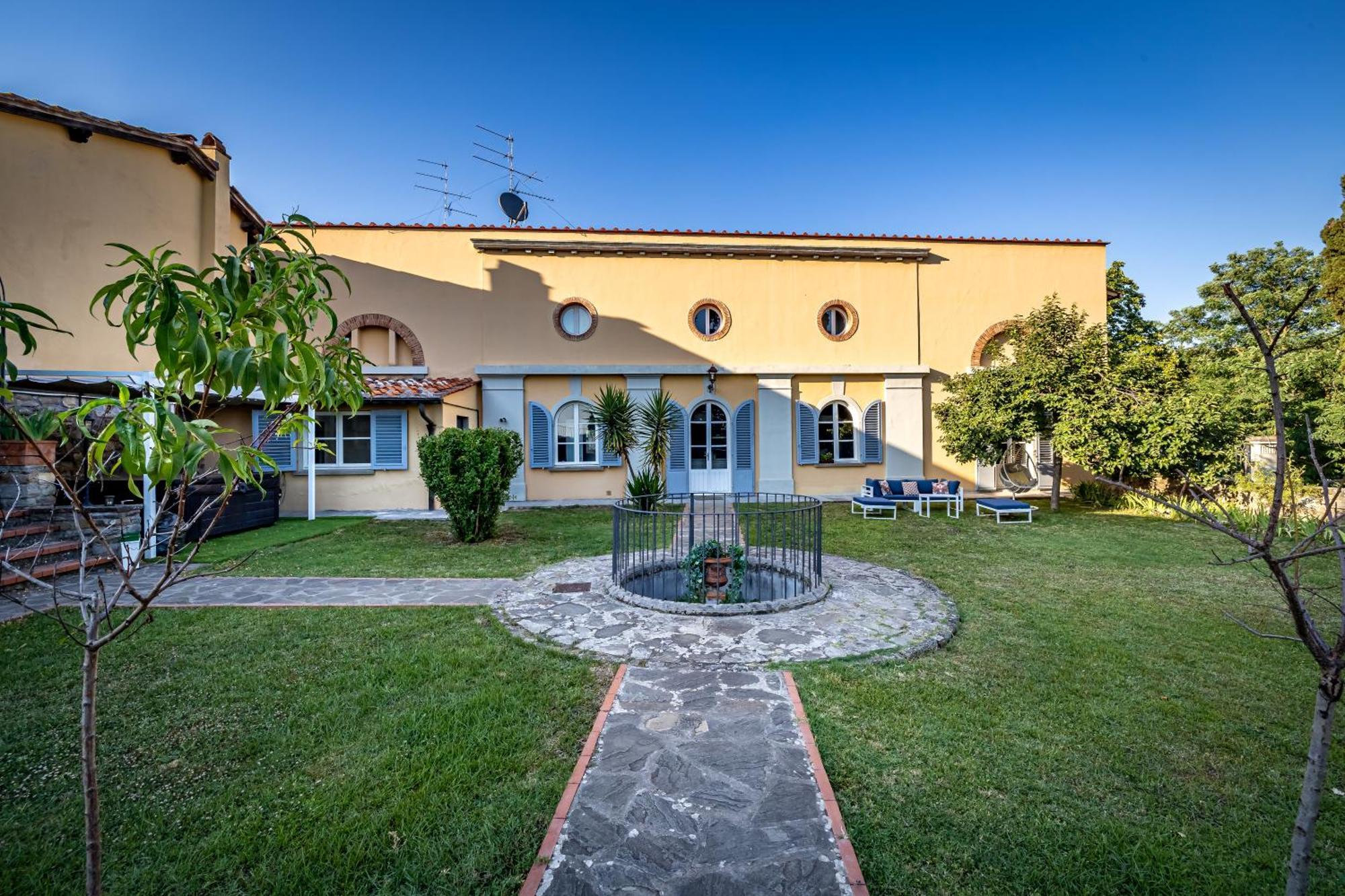 Luxury Limonaia With Jacuzzi Near Florence San Jacopo al Girone Exterior foto